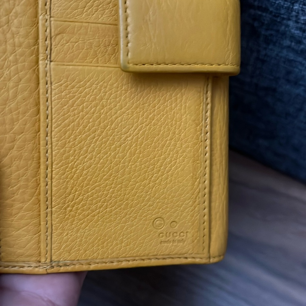💯% authentic Gucci long wallet - Picture 13 of 14